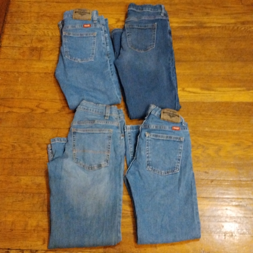 Jeans bundle Wrangler Old Navy 4 pair
